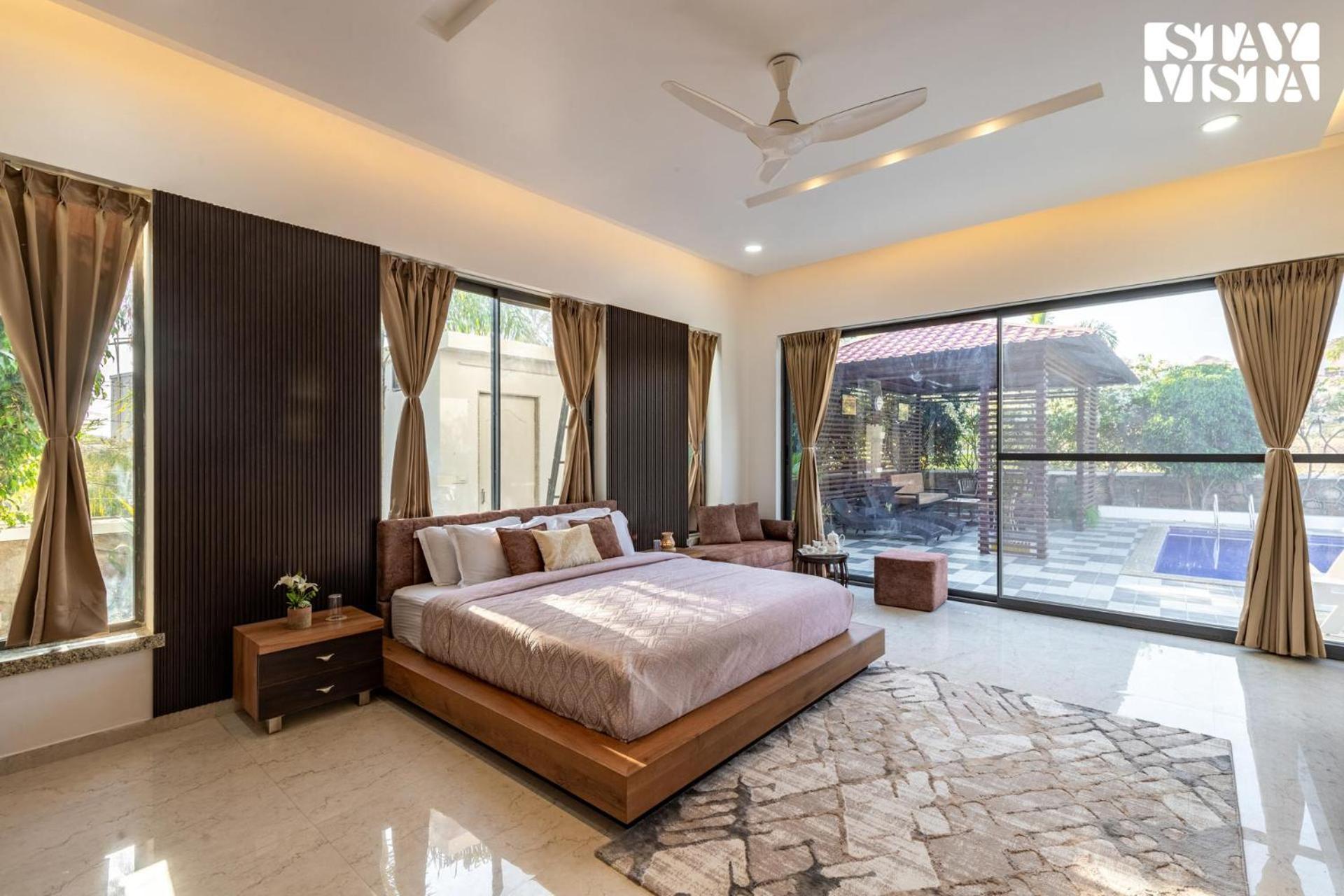 Stayvista'S Bella Dream - Mountain-View With Outdoor Pool, Lawn Featuring A Gazebo & Indoor Games Удайпур Экстерьер фото